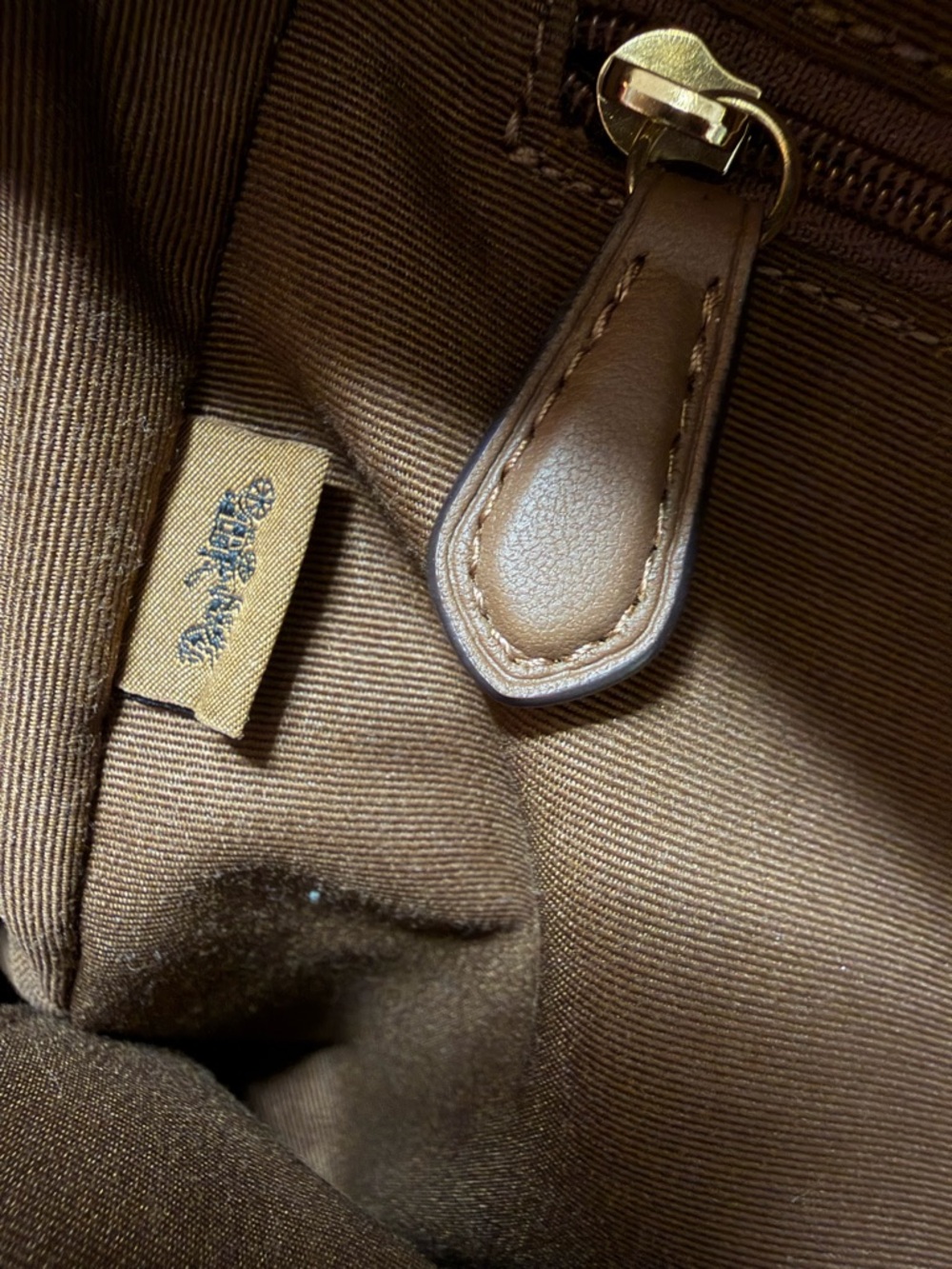 Coach Court Signature Backpack - Picture 13 of 16